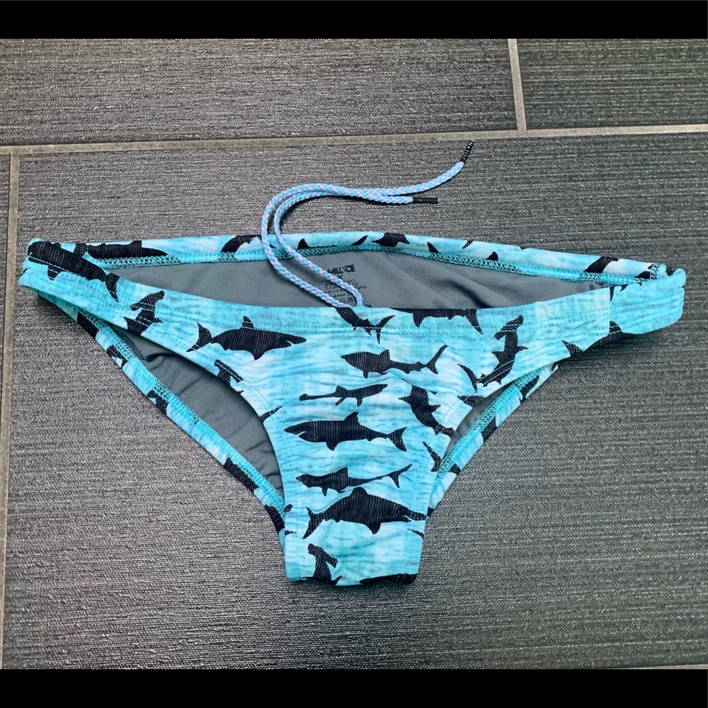 JOLYN bottoms NWOT Shark City (M/medium)